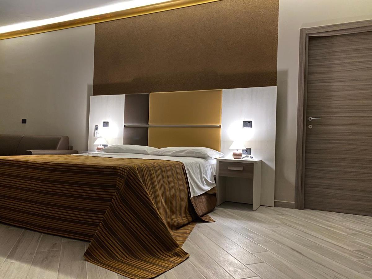 L'Antica Quercia Bed & Breakfast โปเตนซา ภายนอก รูปภาพ