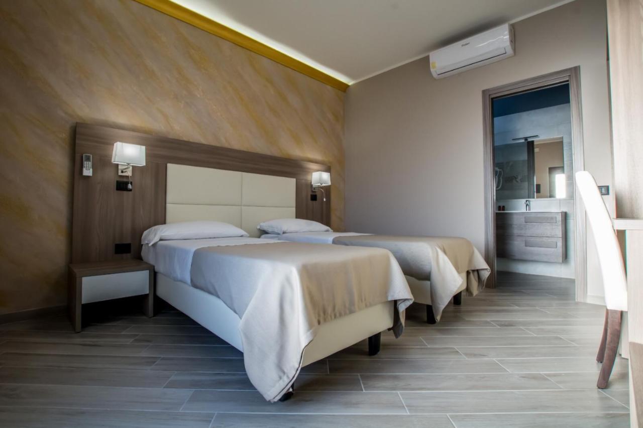 L'Antica Quercia Bed & Breakfast โปเตนซา ภายนอก รูปภาพ